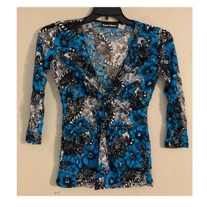 Ronnie Salloway Black blue lace v neck top SZ M